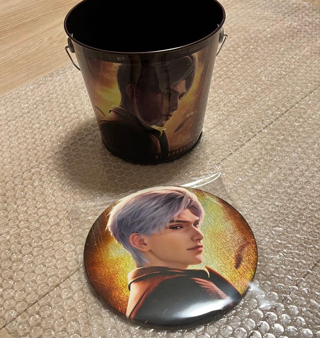 恋と深空 シン　公式 万達シネマ タペストリー 缶バッジ　チケット　即日発送