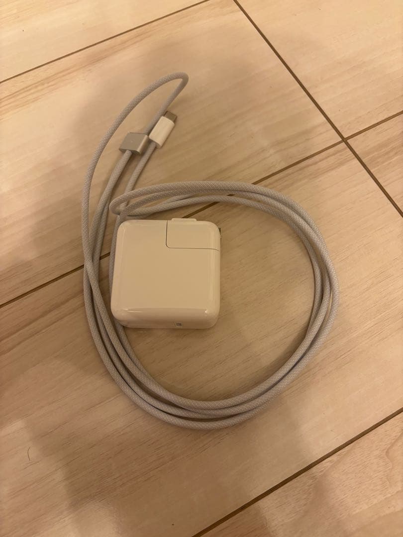 Macbook air m2 2022 8GB 256GB シルバー