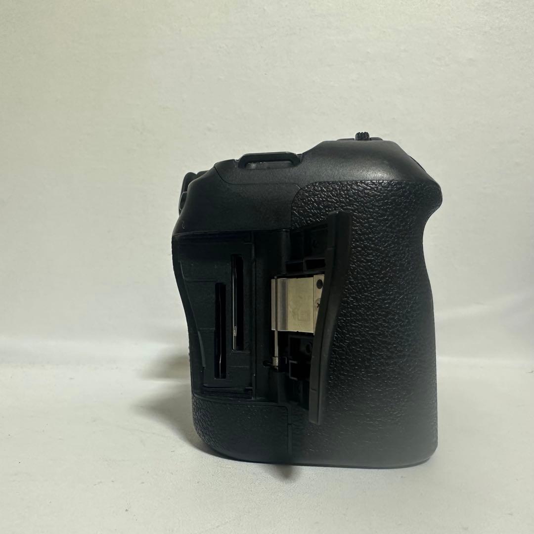 Canon EOSR6 ミラーレス一眼レフカメラ　プロ機