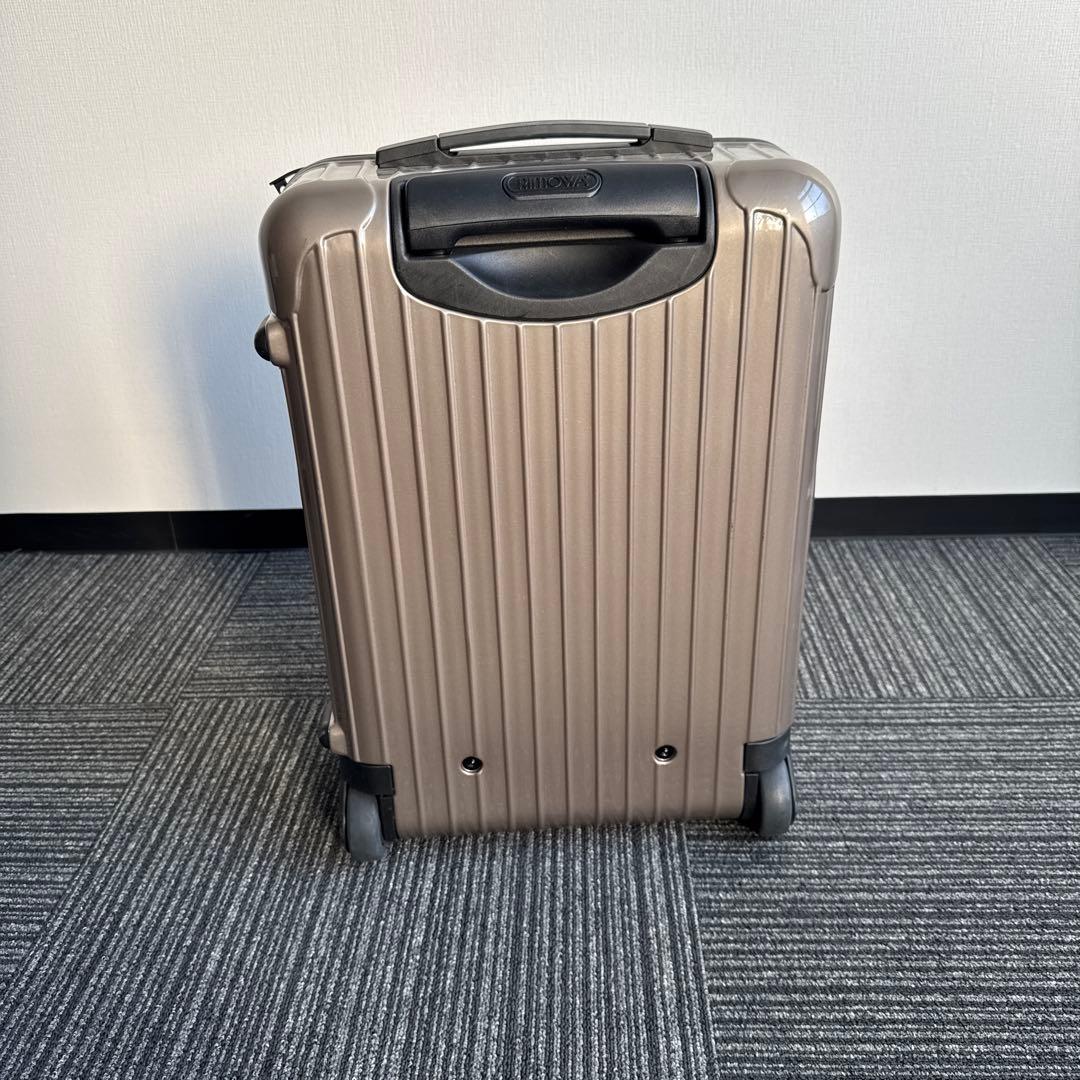 リモワ　スーツケース　32リットル