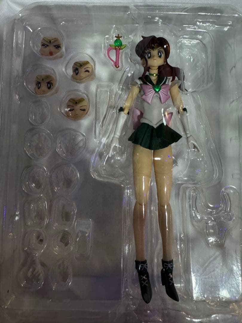 S.H.Figuarts スーパーセーラージュピター