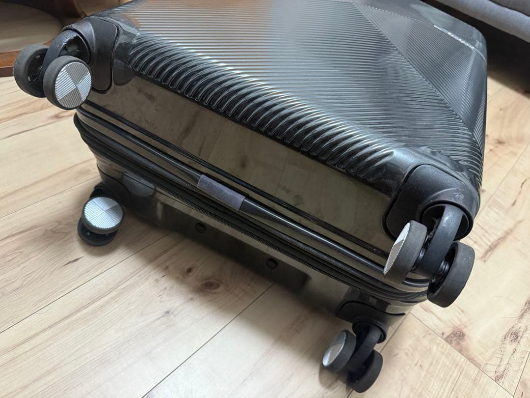 ブランド　サムソナイト　Samsonite モデル　ヴォラント　スピナー68cm