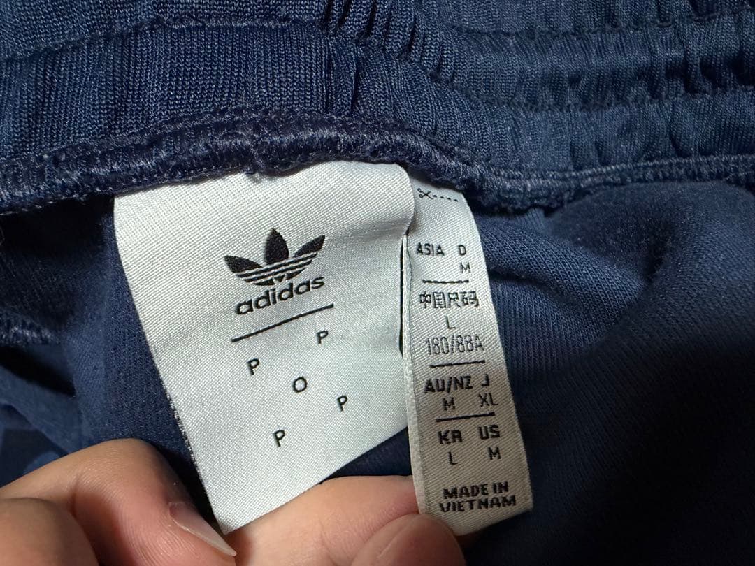 adidas × POP TRADING COMPANY セットアップ