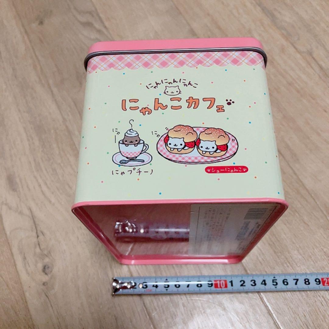 San-X サンエックス　にゃんにゃんにゃんこ　ケース