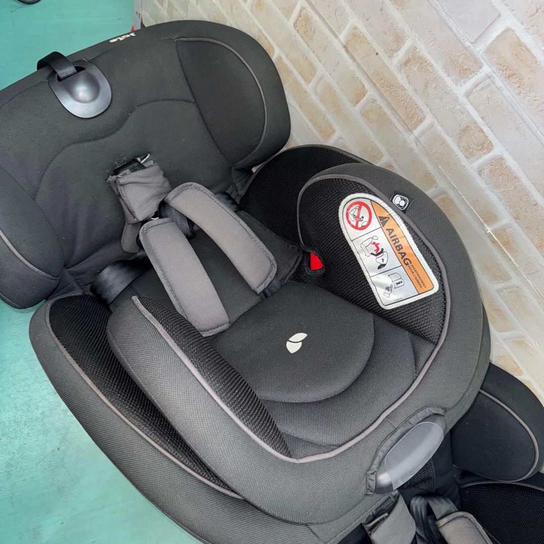 チャイルドシート ジョイー　ロングユースタイプ　9ヶ月〜7才頃　2台セット売り