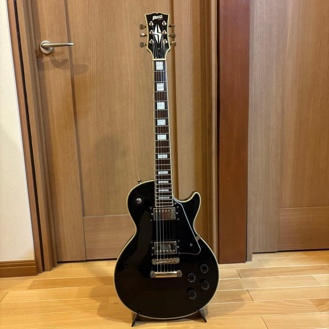 希少“ぼっちざろっく” BLITZ Les Paul タイプのゴールドパーツ仕様