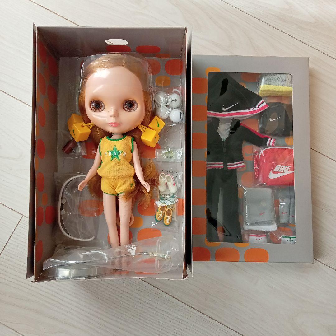 ネオブライス コートニーテズバイナイキ