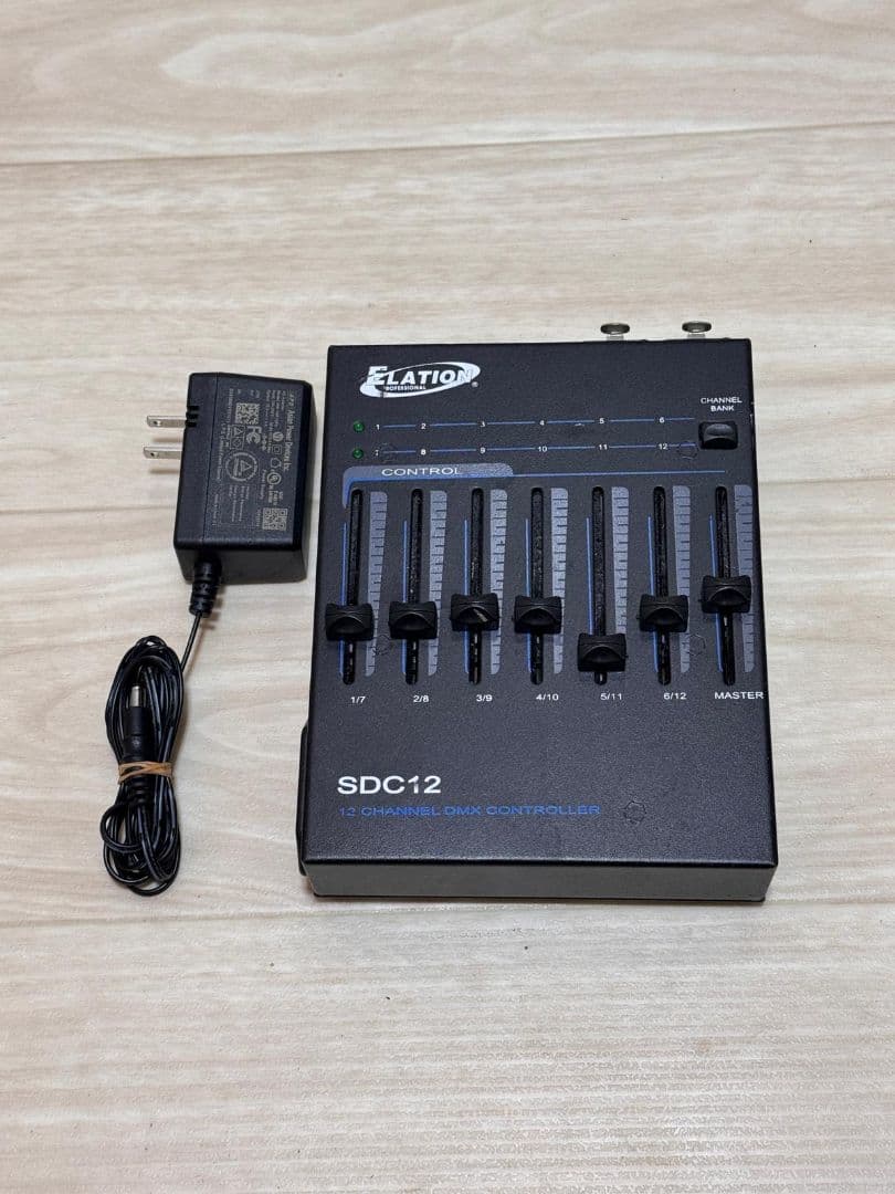 Elation SDC12 12チャンネルDMXコントローラー