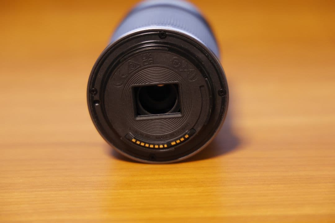 RFレンズ55-210mm f5-7.1 IS STM+保護フィルター、フード