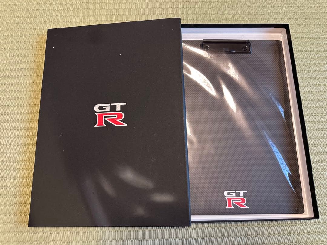 【希少◇絶版品】GT-R クリップボード カーボンファイバー製