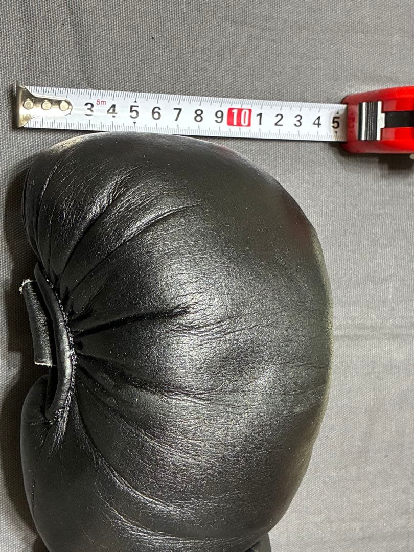 ISAMI オープンフィンガーグローブ　ボクシング　空手　総合格闘技