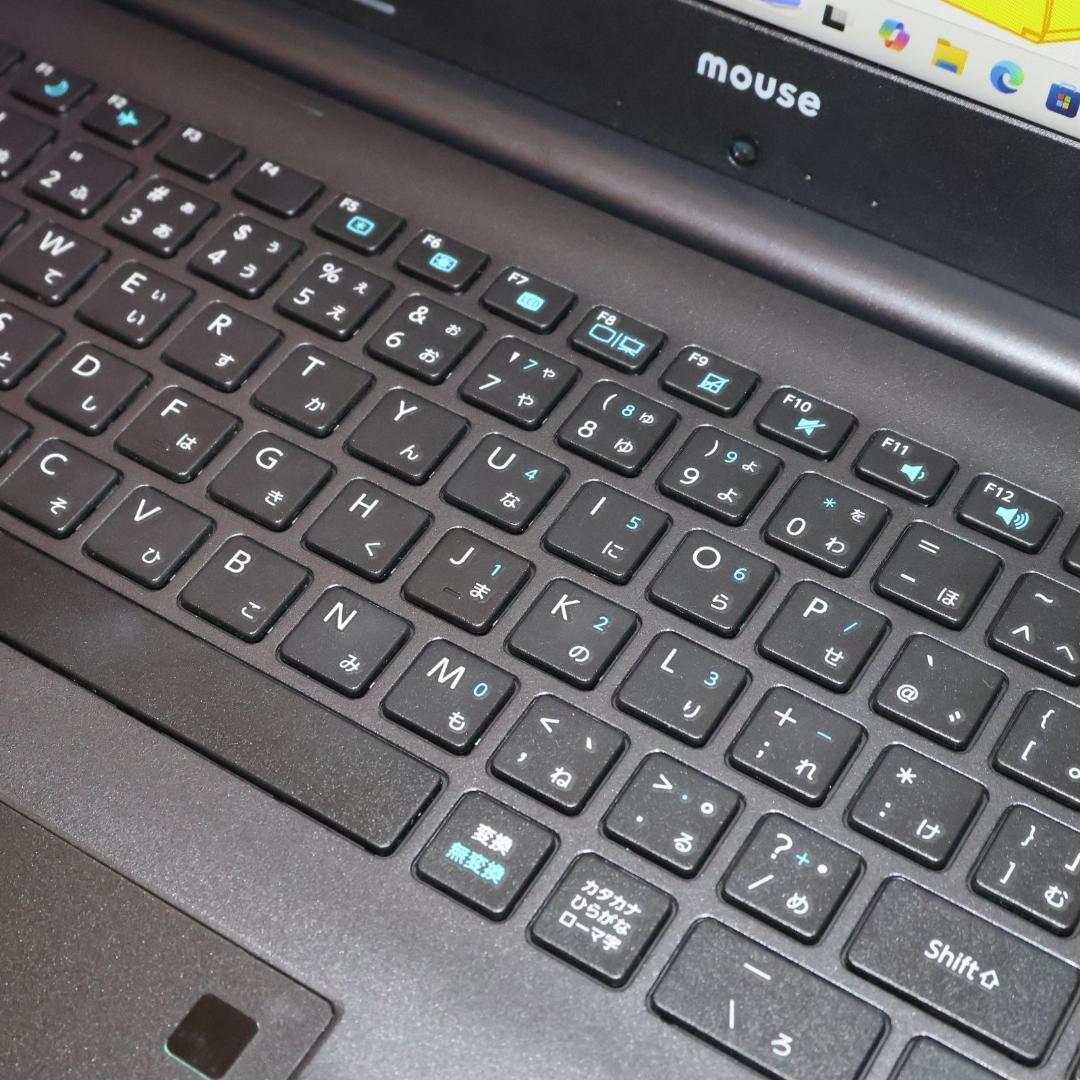 Win11公式対応8世代i7/メ8/新品SSD512/グラボ搭載/無線/カメラ