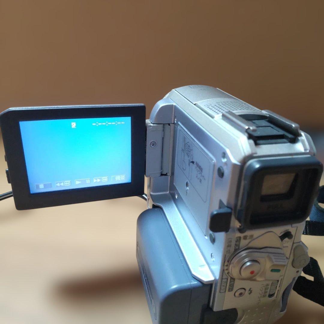 (価格変更)SONY DCR-PC105K デジタルビデオカメラ 　中古