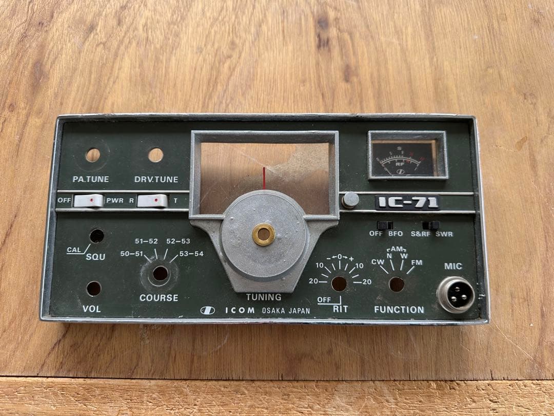 ジャンク　ICOM 井上電機　50MHz IC-71 予備基板付き