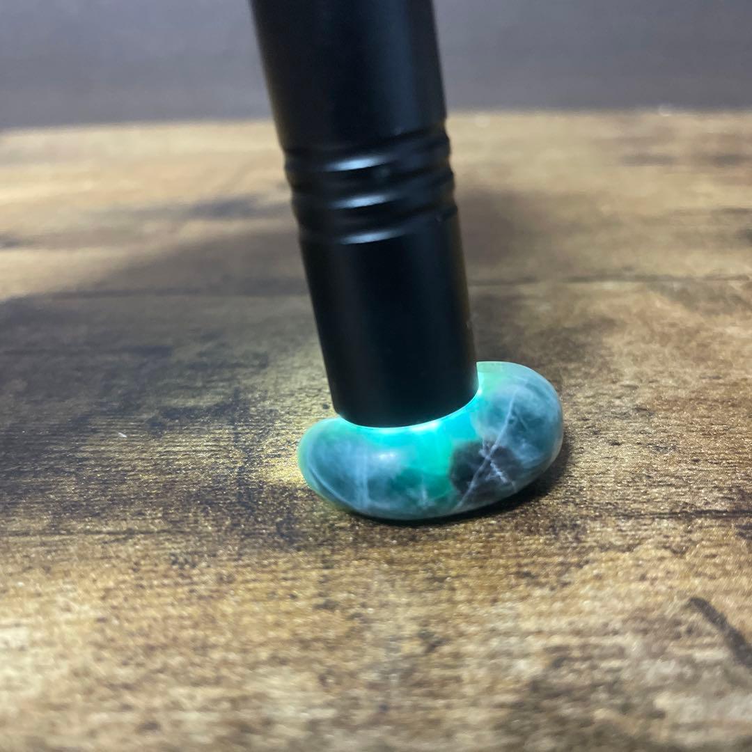 9g 茄子紺　勾玉　糸魚川　翡翠　青