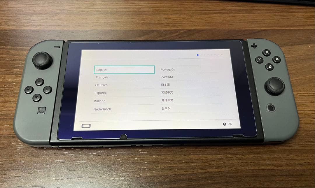 ニンテンドースイッチ本体グレーNintendo Switch箱付属品完備