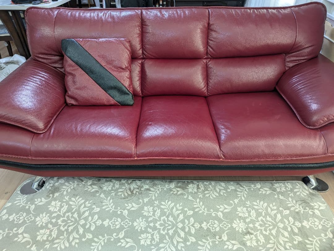 みちみち　ニトリ　ロゾ　ソファー　赤　レッド　中古　直接取引可（静岡県）