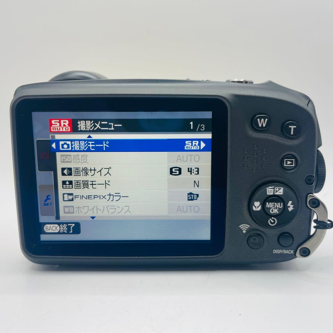 美品　FUJIFILM FinePix XP120 防水カメラ デジカメ
