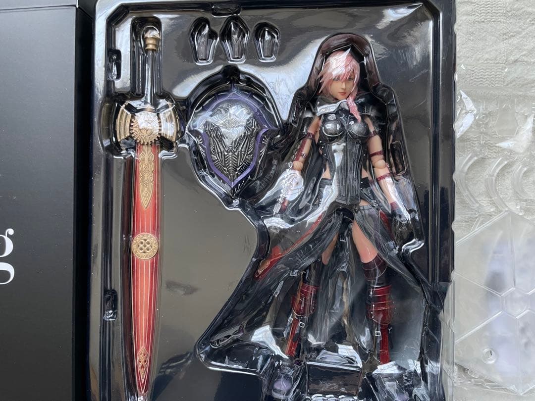 (正規品)ファイナルファンタジー 13 ライトニング ULTIMATE BOX