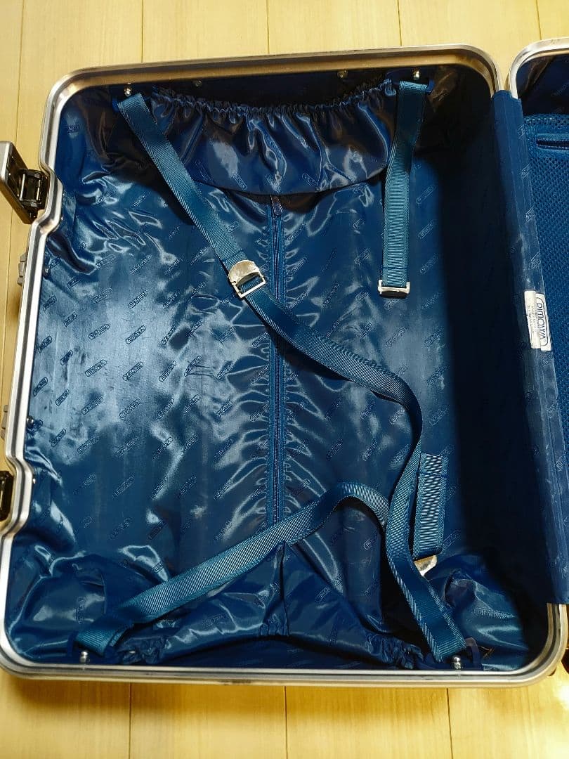 RIMOWA トパーズ 4輪スーツケース 機内持ち込み可 リモワ