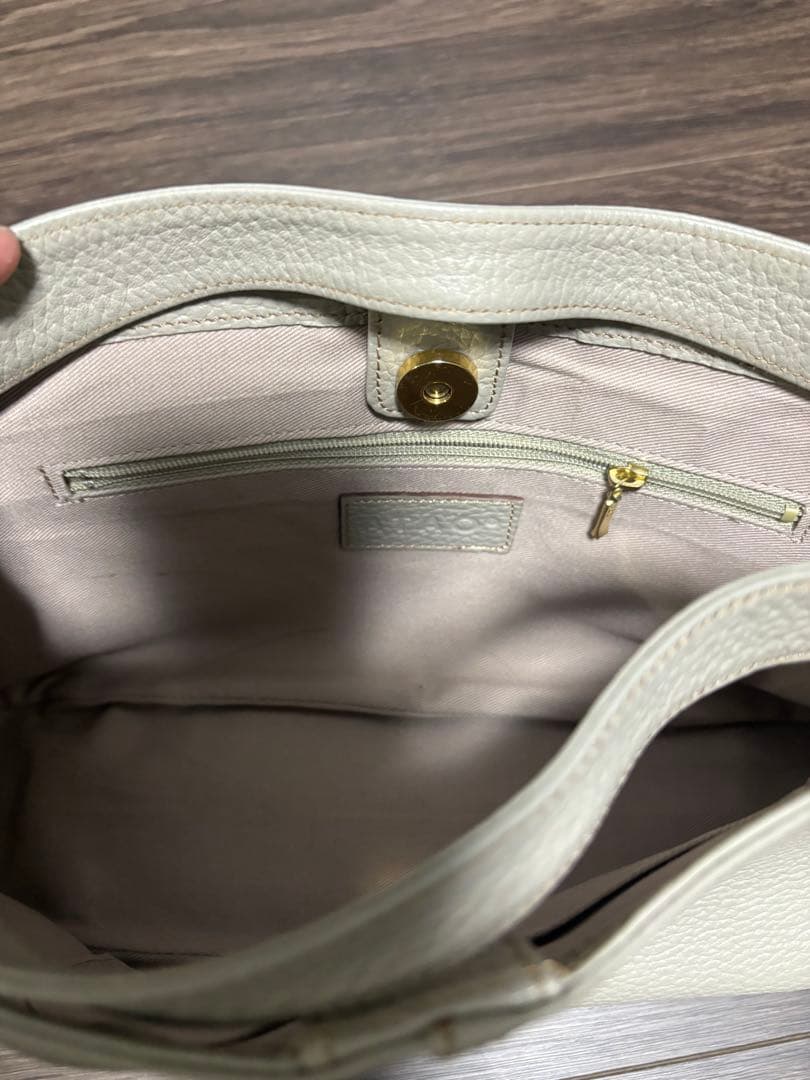 アタオ チヴィ　グレージュ　ショルダーベルトなし