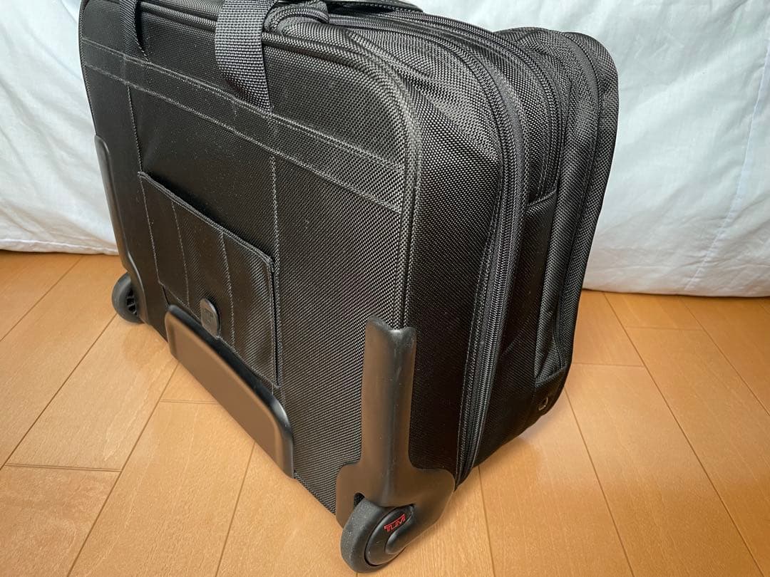 未使用級⭐️ トゥミ　26104D4 キャリーバッグ　3気室　ナイロン　ブラック