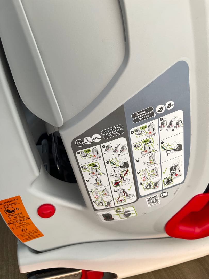 britax römer 車用チャイルドシート 黒