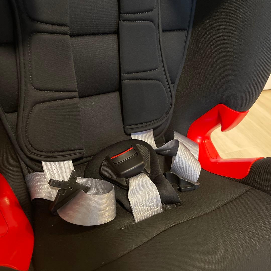 britax römer 車用チャイルドシート 黒
