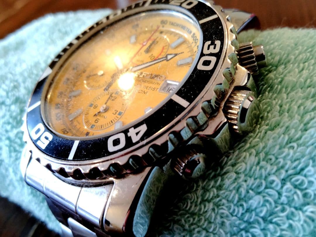 【不動品】海外モデル　SEIKOクロノグラフ腕時計 イエロー文字盤