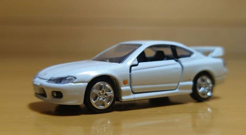 タカラトミートミカプレミアム　日産シルビア(s15) ホワイトパール限定色　白色