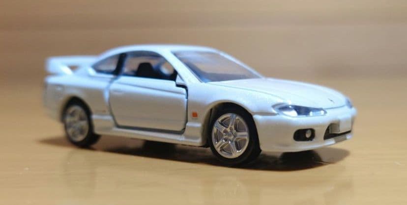 タカラトミートミカプレミアム　日産シルビア(s15) ホワイトパール限定色　白色