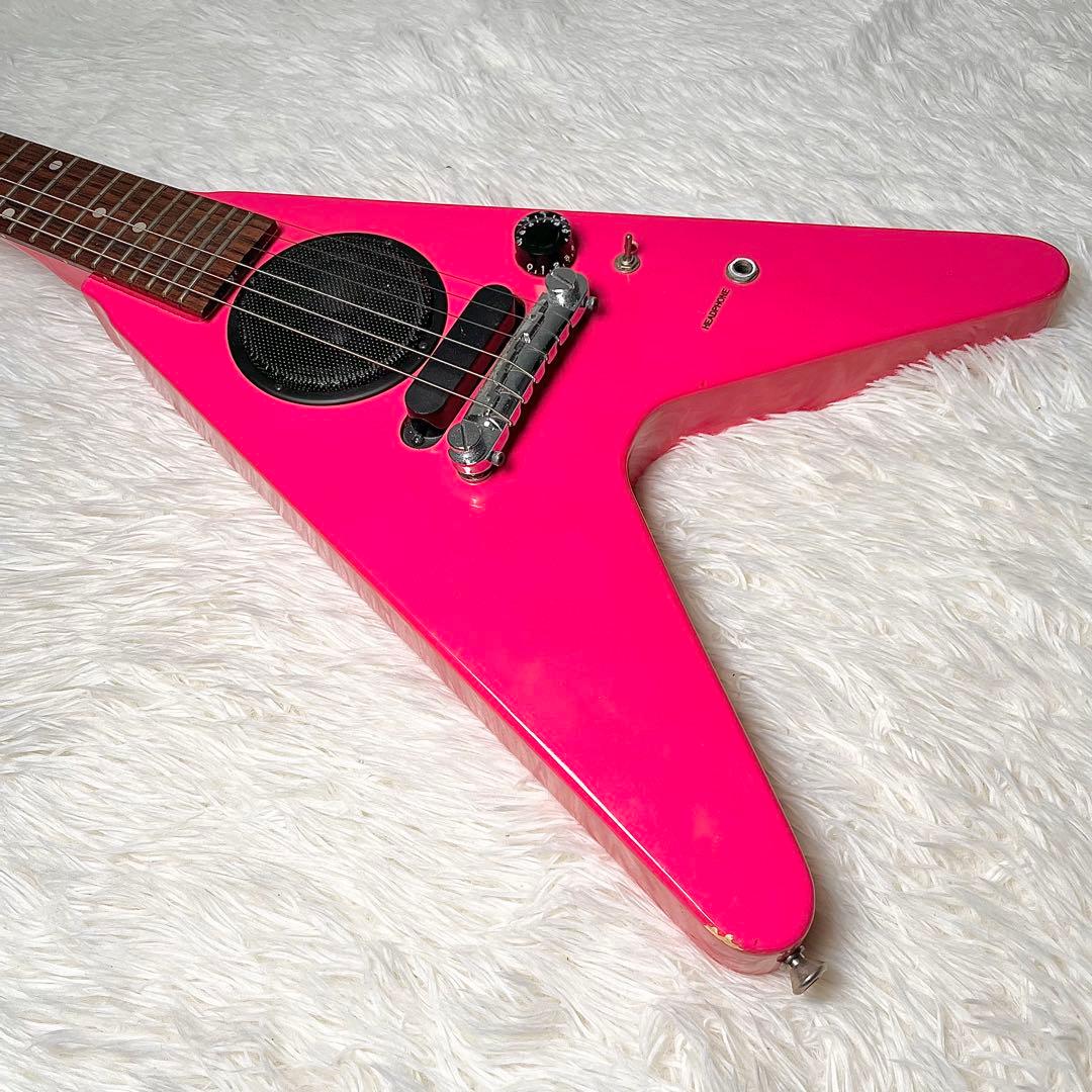 K Garage フライングV ピンク ミニギター 9V電池式