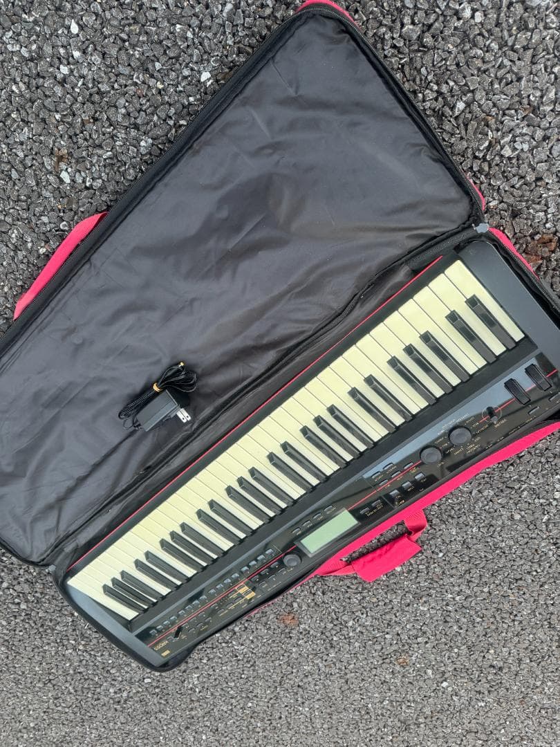 KORG KROSS 61シンセサイザー 本体