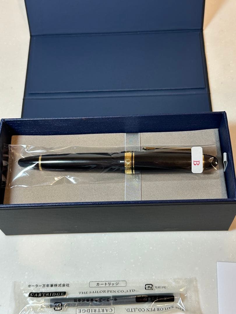 SAILOR KING OF PEN キングプロフィット　万年筆 ブラック