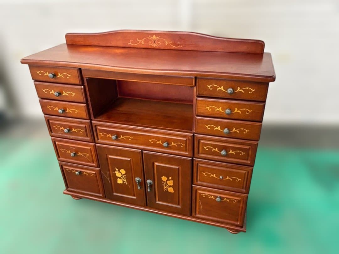 ま*ん様 イタリア調　サイドボード　象嵌細工　チェスト　キャビネット　アンティー