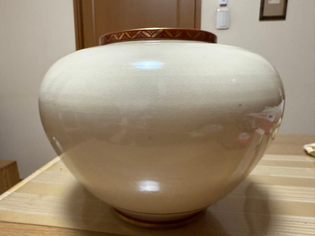 九谷　錦生作　金箔装飾 陶器 花瓶