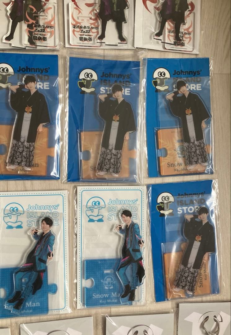 Manファイル雑誌アクスタスノチルチルぬいカレンダー缶バッジまとめ売り