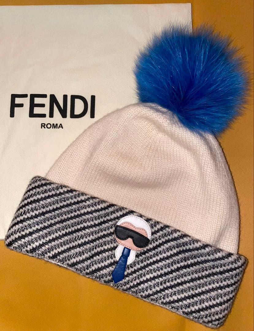 ☆FENDI☆新品同様☆ニット帽