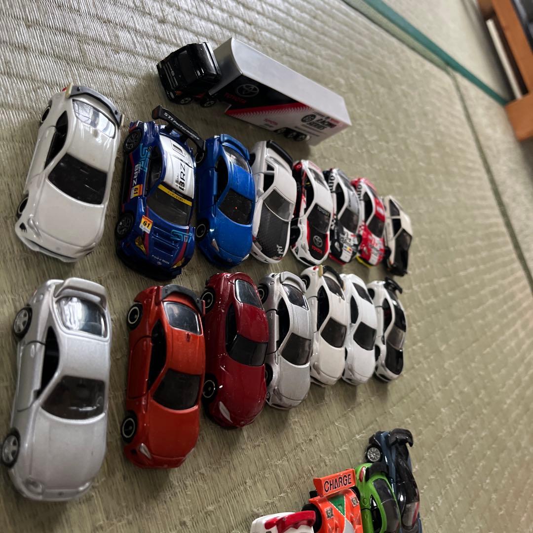 ミニカー 26台セット トラック付き