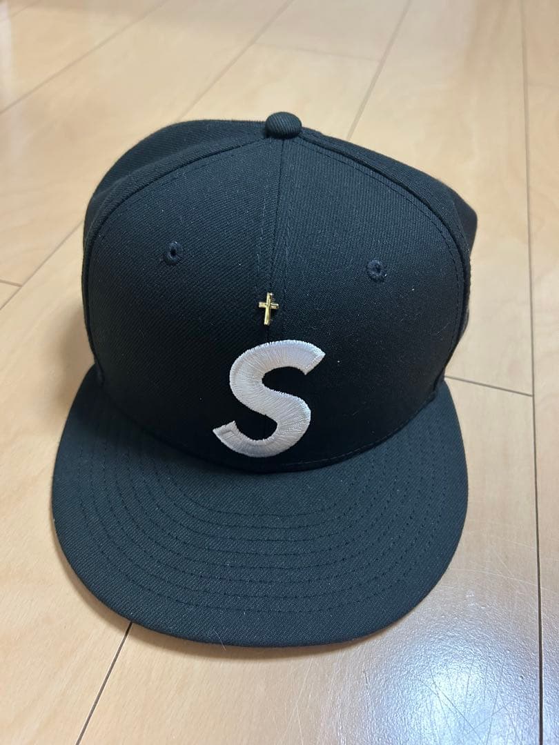 Supreme Sロゴ　ブラック　7 1/2