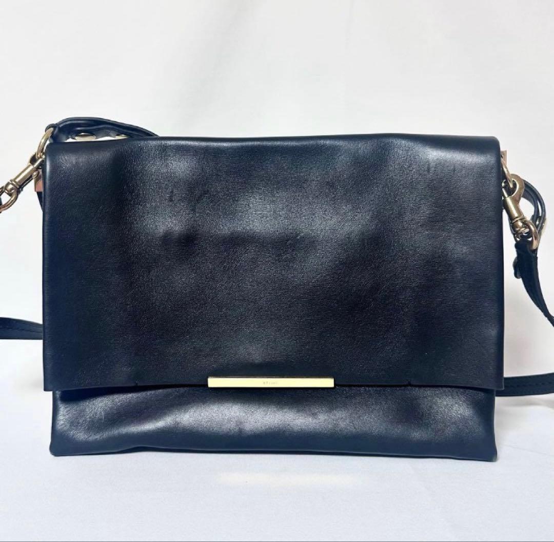 CELINE セリーヌ ブレード ショルダーバッグ ブラック ※注意点あり※