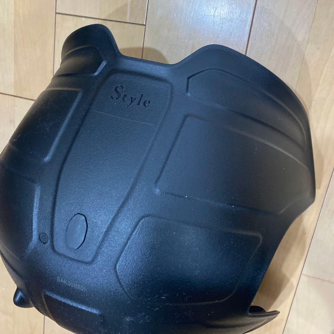 ♣︎専用♣︎ブラック モダンスツール 人間工学デザイン