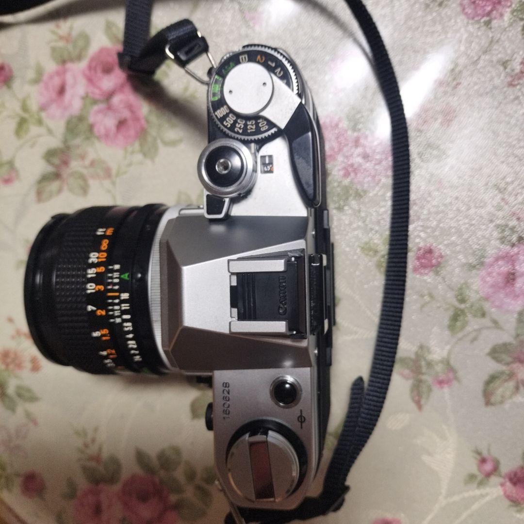 Canon AE-1 一眼レフカメラ 50mmレンズ　望遠、ストロボ付ジャンク