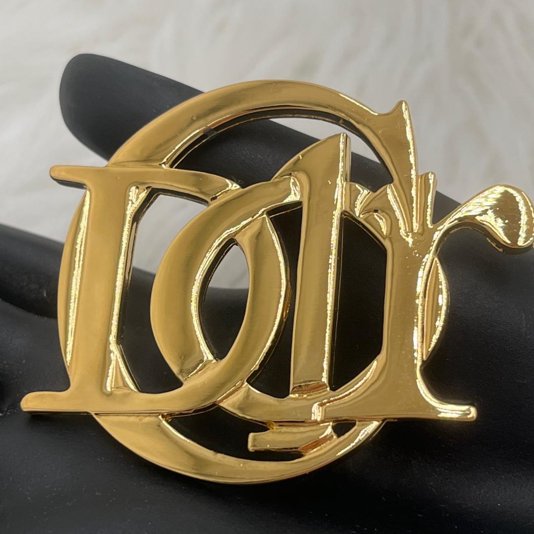 未使用級✨Christian Dior ディオール　ブローチ 　ゴールド