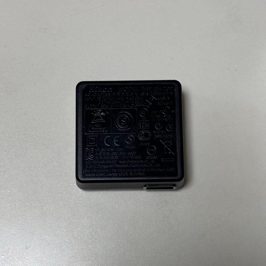 Nikon COOLPIX S3500 デジタルカメラ