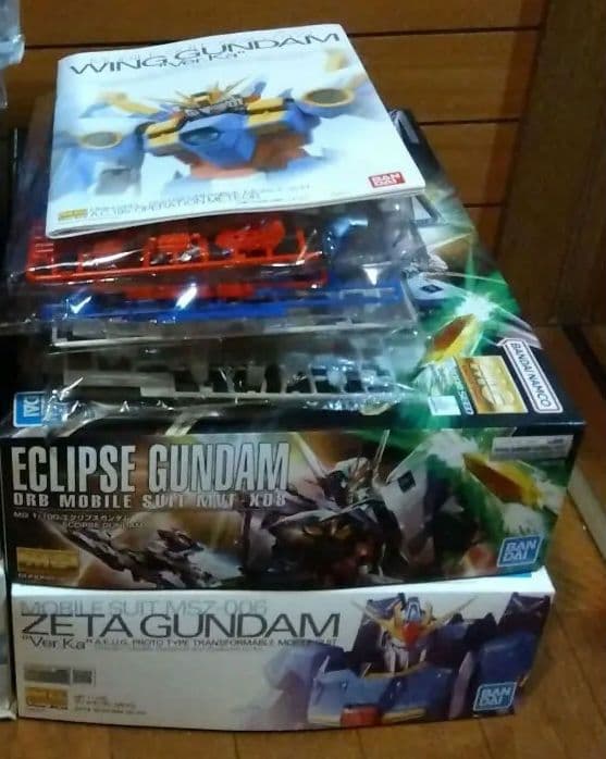 MG 1/100 ガンプラ　セット