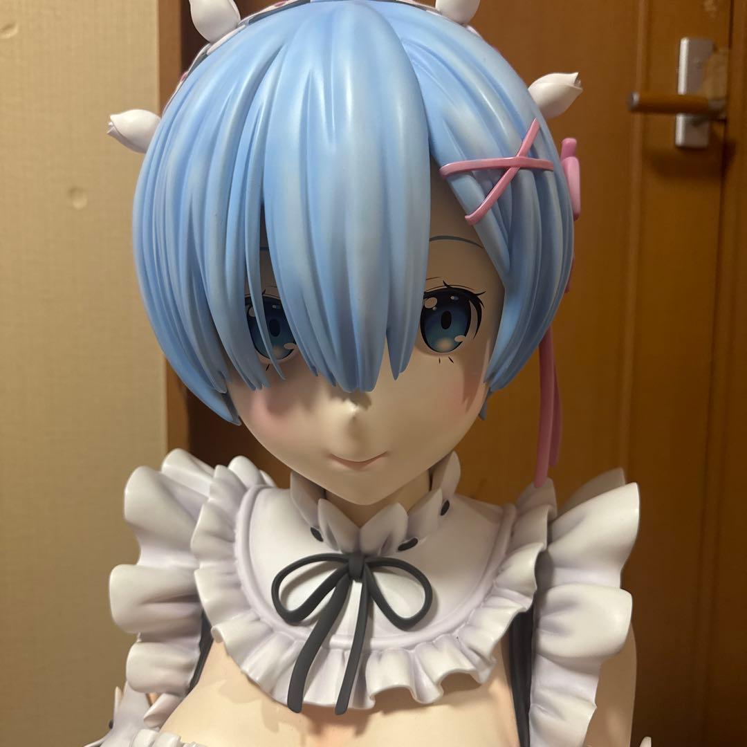 Re:ゼロから始める異世界生活。レム胸像。リゼロ。