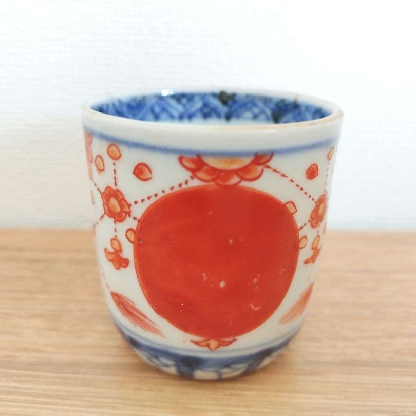 お値下げしました、2個組　古伊万里　赤玉　瓔珞文　覗