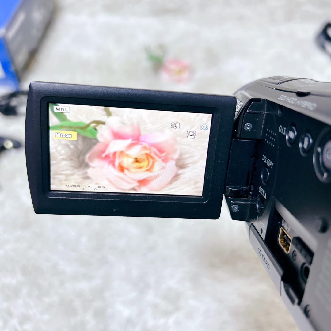 【美品】Panasonic デジタルハイビジョンビデオカメラ HDC-HS100