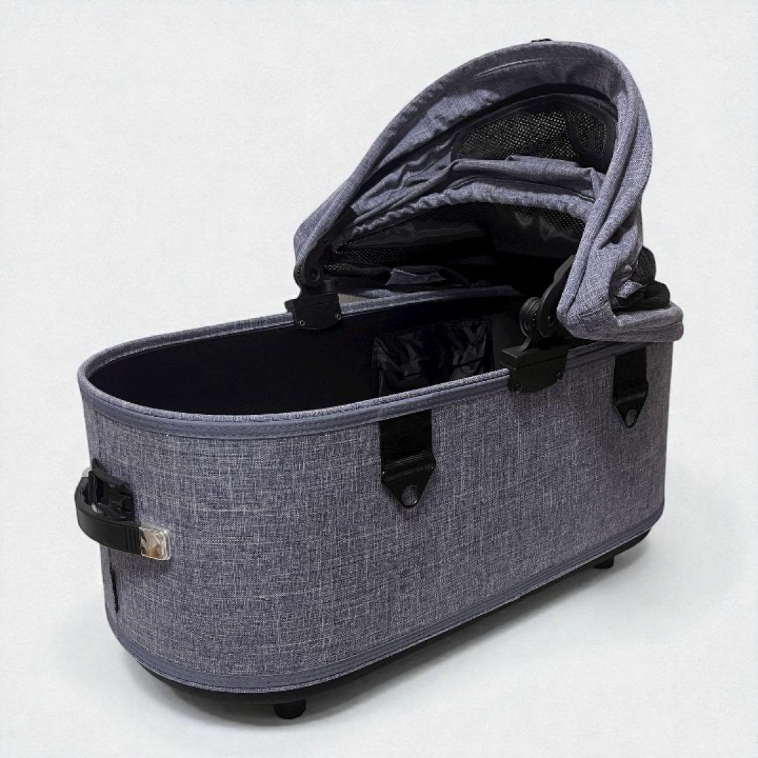 エアバギー　AirBuggy ドーム3 グレーのメッシュ窓付きペットカート